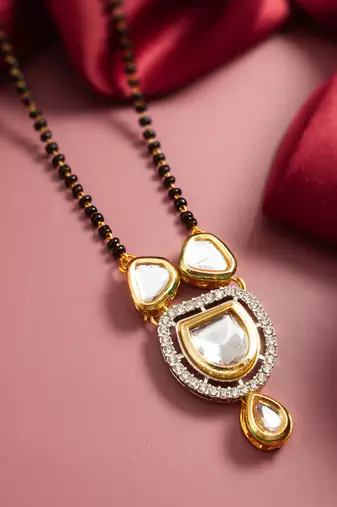 kundan polki mangalsutra with pendant and black bead chain