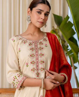 Floral embroidered silk blend blend round neck kurta trouser & dupatta set 4