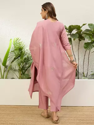Floral embroidered silk blend round neck kurta trouser & dupatta set 3