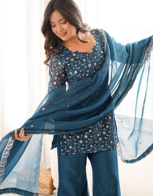 Teal silk blend embroidered kurta palazzo dupatta set 4