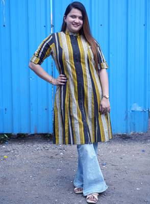 mustard & black striped handblock kurta 1