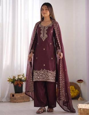 Wine gmy choo silk embroidered sharara set 3