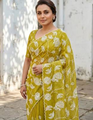 lemon gold crush embroidered saree with blouse 3