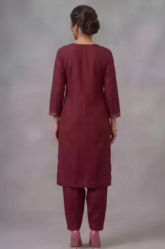 Maroon embroidered rayon kurta set