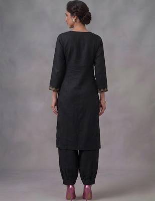 Black embroidered rayon kurta set 4