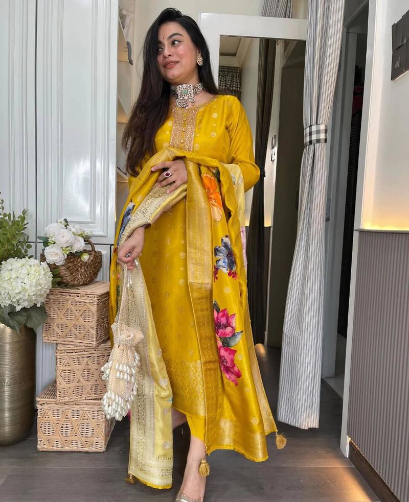  yellow embroidered viscose organza jacquard kurta pant set with printed dupatta