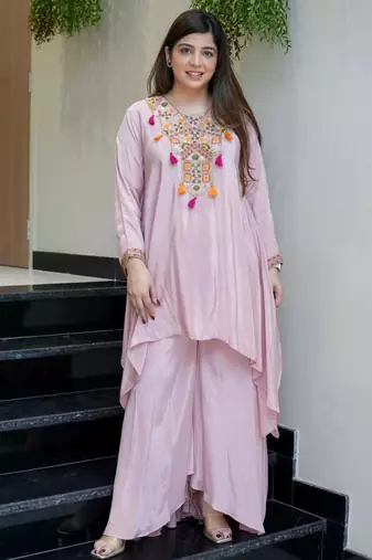 Baby pink embroidered french crepe co-ord set