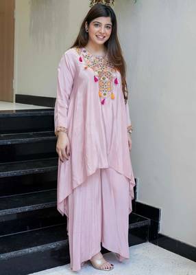 Baby pink embroidered french crepe co-ord set 3