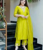 Lime green viscose chanderi embroidered kurta pant set with organza dupatta