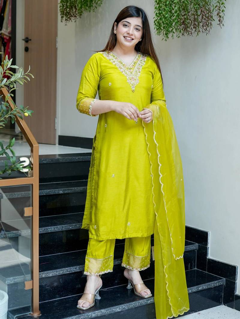 Lime green viscose chanderi embroidered kurta pant set with organza dupatta
