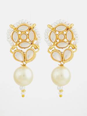 white kundan pearl drop earrings 2