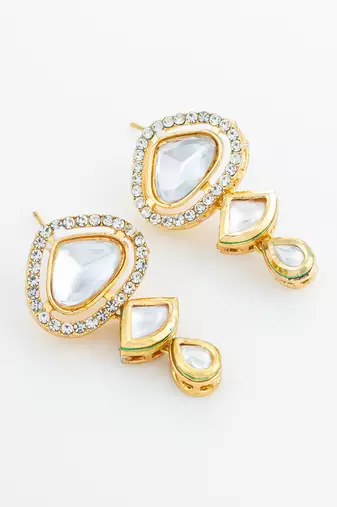 tiered kundan articulated earrings