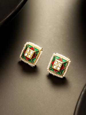 gold plated geometric pearl border stud earrings 1