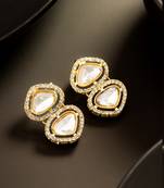 clear kundan gold plated elegant earrings