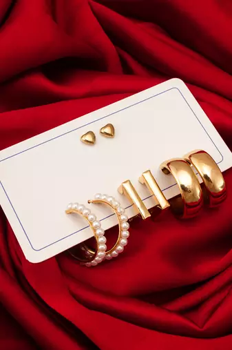gold plated pearl and geometric hoop earring combo set