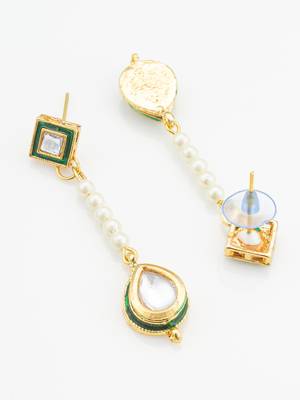 green and clear kundan long drop earrings with pearls 4