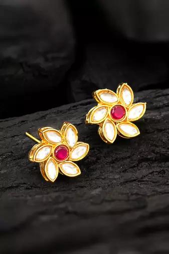 vibrant gold plated white and pink kundan floral studs