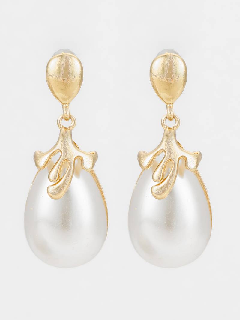 gold plated western style white drop earrings