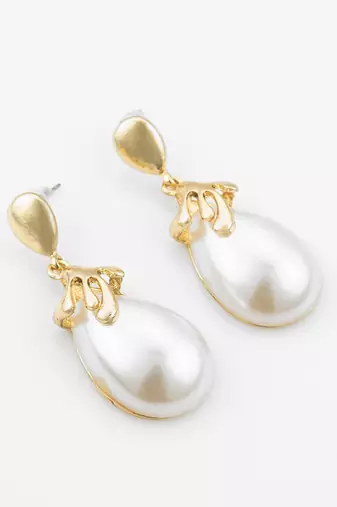 gold plated western style white drop earrings