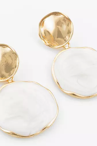 textured gold plated round statement earrings â€“ white marble finish