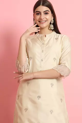 Floral embroidered silk blend round neck kurta trouser and dupatta set