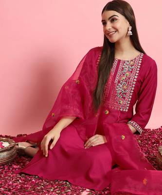Floral embroidered silk blend round neck kurta trouser and dupatta set 4