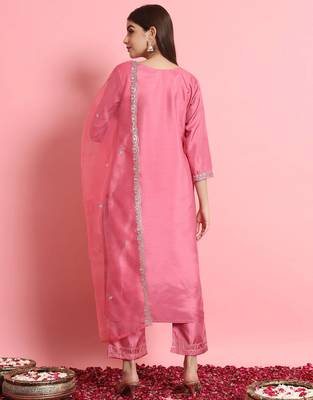 Floral embroidered silk blend round neck kurta trouser and dupatta set 2
