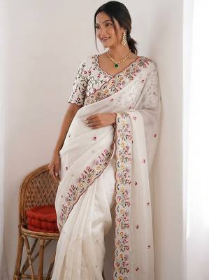 Designer Party Wear Floral Embroidery Saree 3