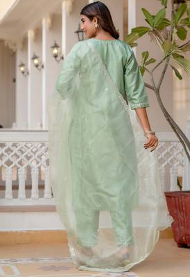 Floral embroidered silk blend round neck kurta trouser and dupatta set 2