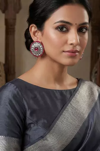 Traditional silver oxidized ruby red kundan stud earrings with beaded border for women