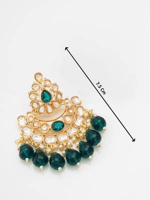emerald kundan studded chandelier earrings 3