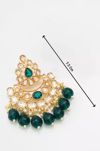 emerald kundan studded chandelier earrings