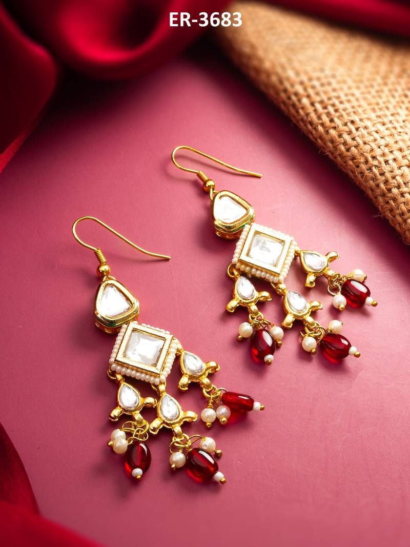 gold-toned kundan chandelier drop earrings