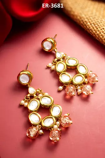 gold-toned kundan stud drop earrings with peach crackle bead drops