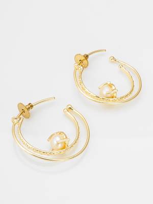 gold-plated double-layer open hoop earrings with pearl centre 2