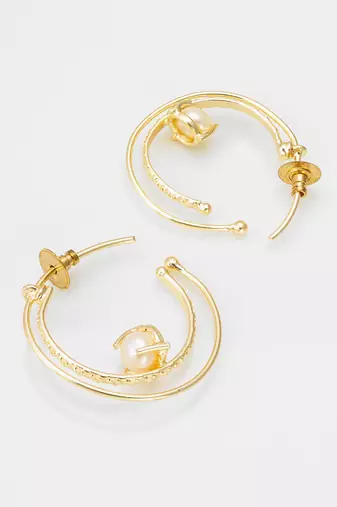 gold-plated double-layer open hoop earrings with pearl centre