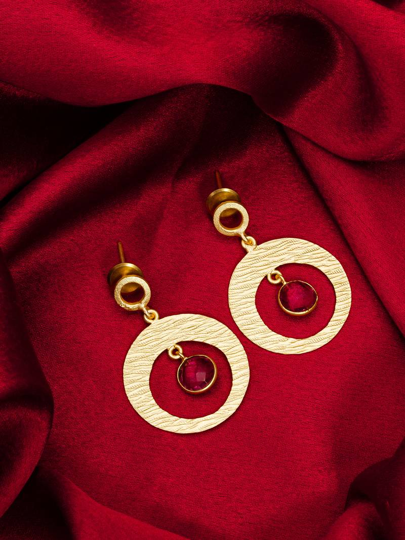 gold-plated textured circular hoop drop earrings with stone