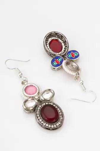 pink and maroon stone drop earrings