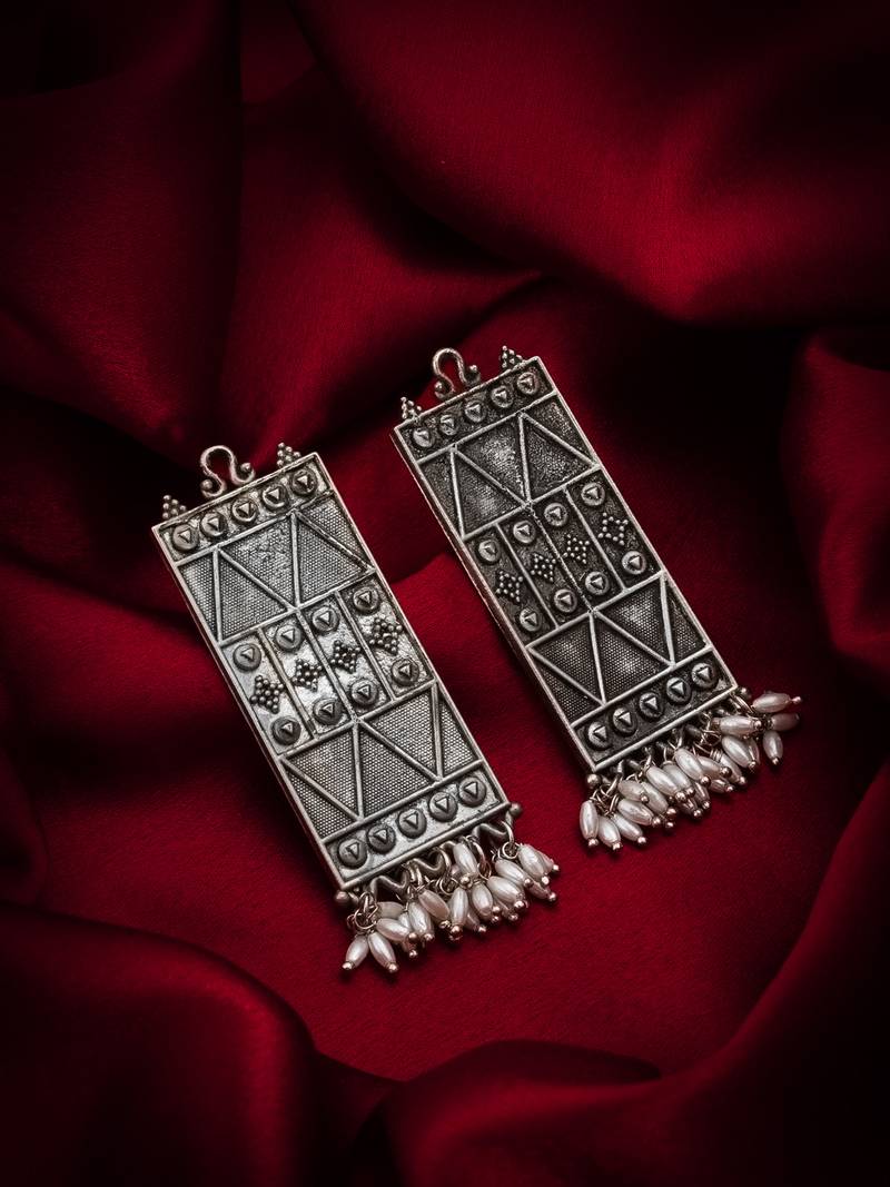 geometric oxidized drop earrings with pearl