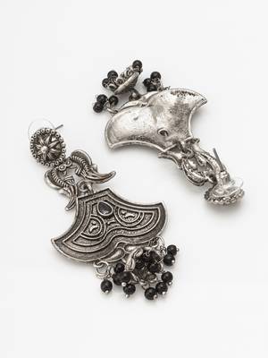 oxidized chandbali earrings with black beads 3
