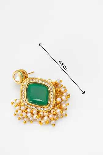 green stone kundan jhumka earrings with pearl
