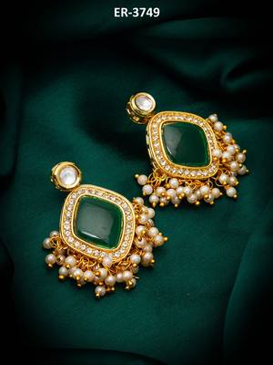 green stone kundan jhumka earrings with pearl 5