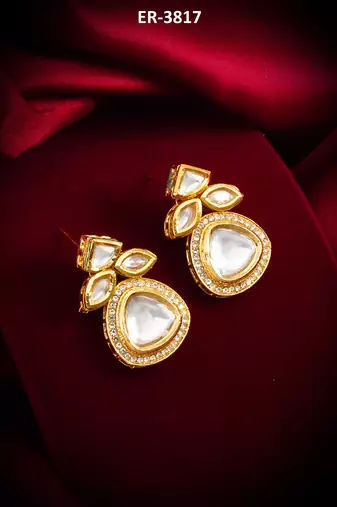 gold-plated stone cluster drop earrings