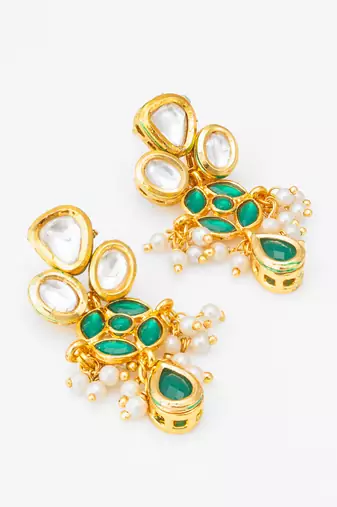 emerald green kundan and pearl drop earrings