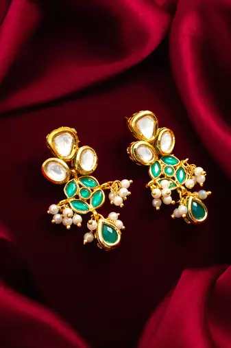 emerald green kundan and pearl drop earrings
