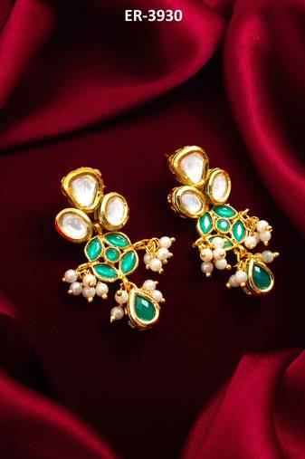 emerald green kundan and pearl drop earrings