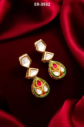 gold plated kundan drop earrings