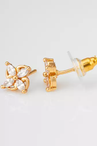 floral american diamond gold stud earrings