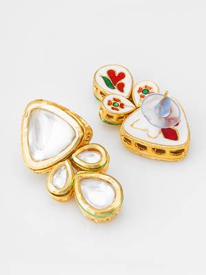 gold-toned kundan stud earrings 2