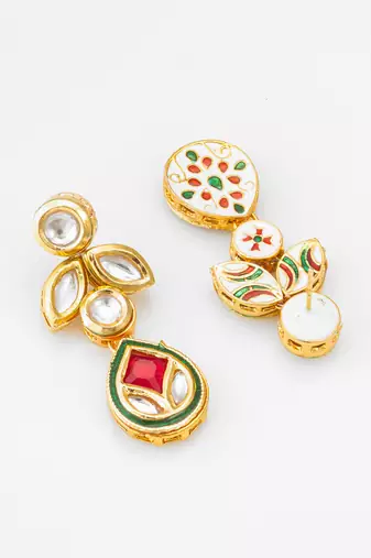 gold-plated kundan dangle earrings with drop